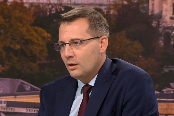 Станислав Анастасов:Новото начало е факт и връщане назад няма!